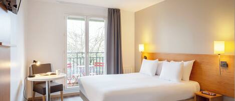 Studio | Desk, free cots/infant beds, free WiFi, bed sheets