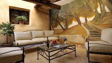 Sala de estar en el lobby