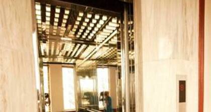 Hanoi Street Hotel