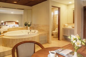 Deluxe Suite | View from room - Hotel Park Suites (Lima)