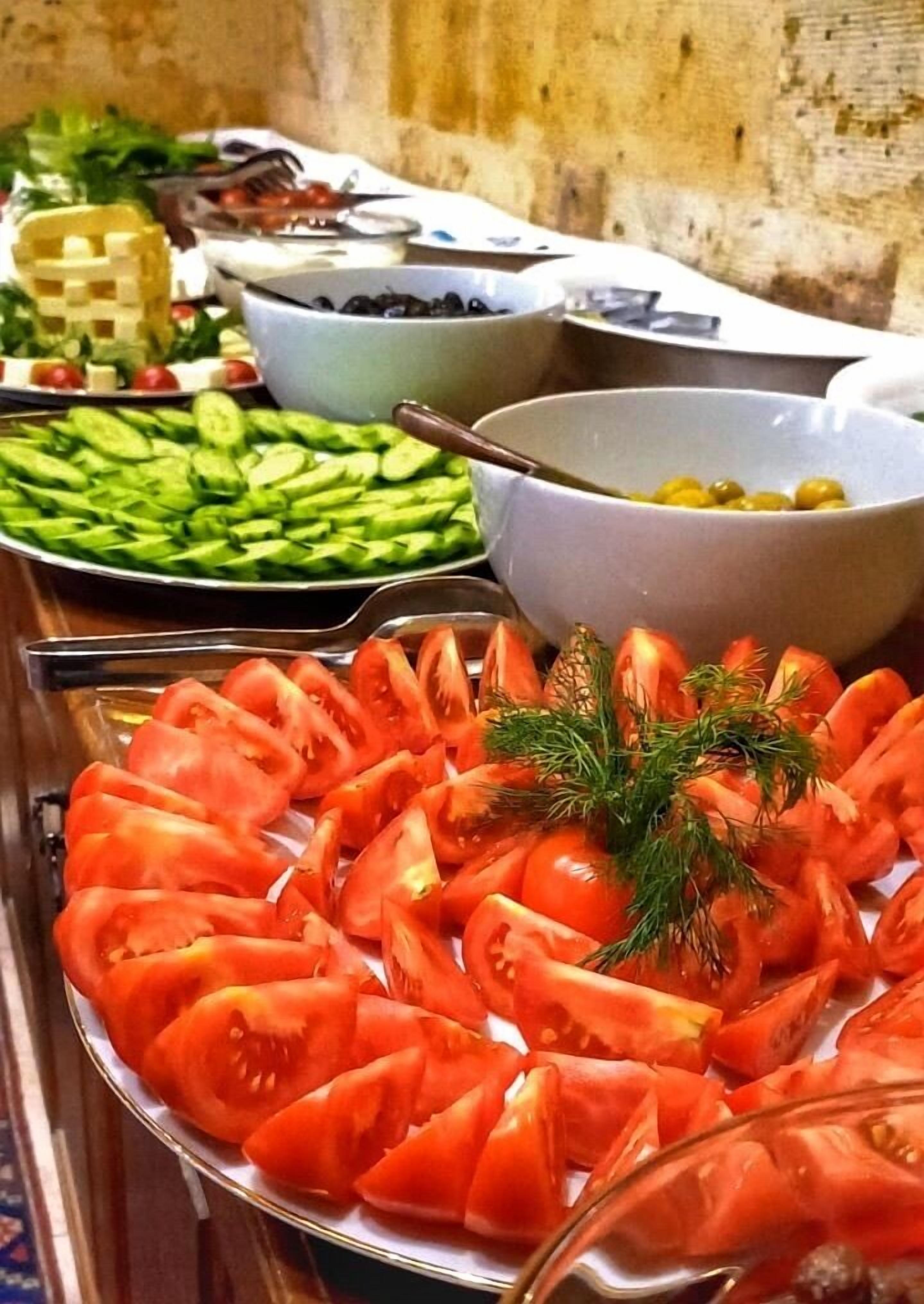 daily continental breakfast (try 85 per person)