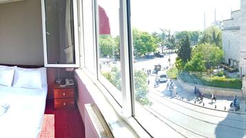 Bügeleisen/Bügelbrett, kostenloses WLAN, Bettwäsche