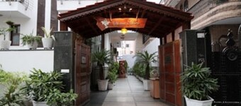 Shanti Home