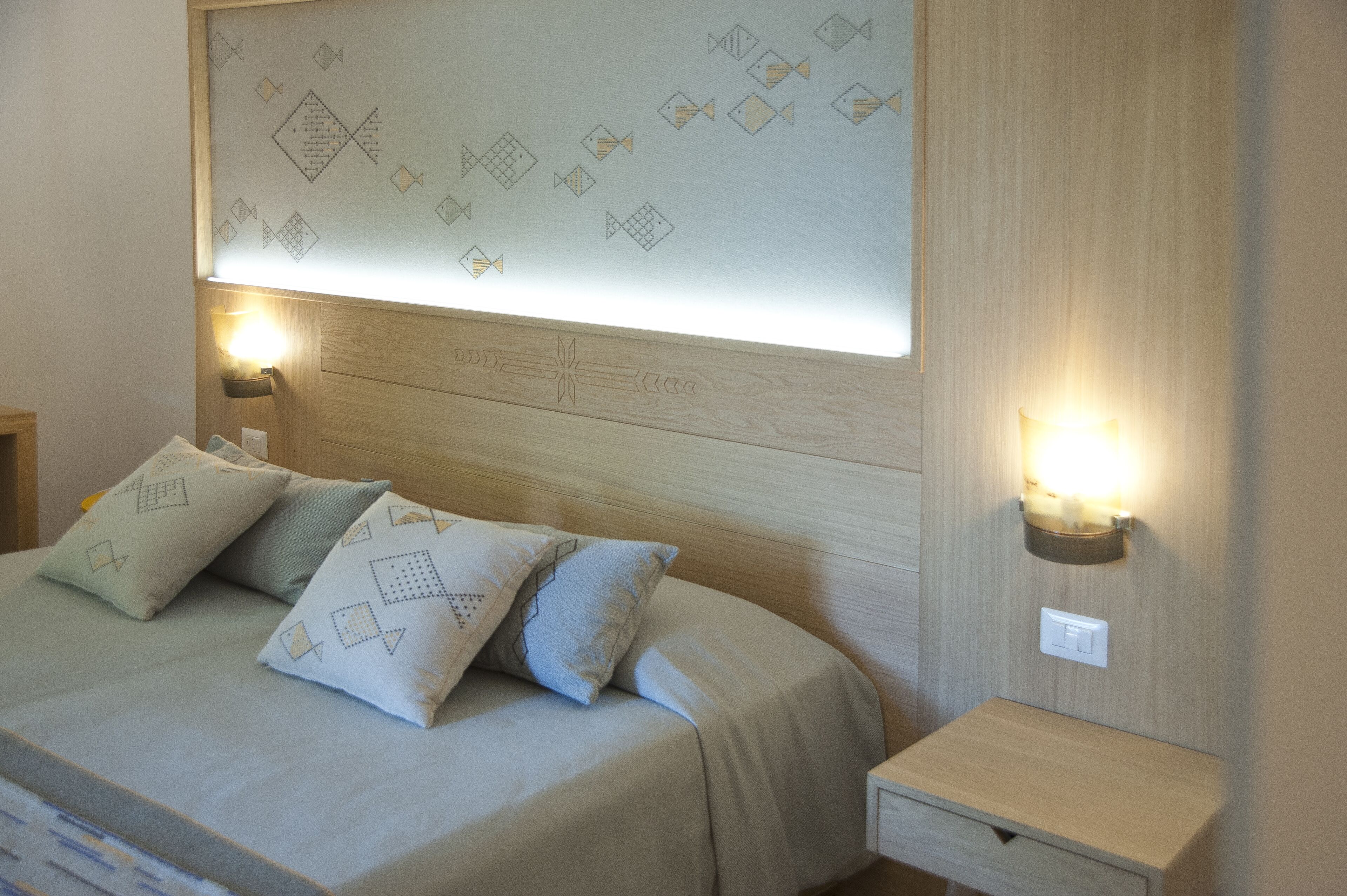 standard triple room | in-room safe, desk, laptop workspace, soundproofing