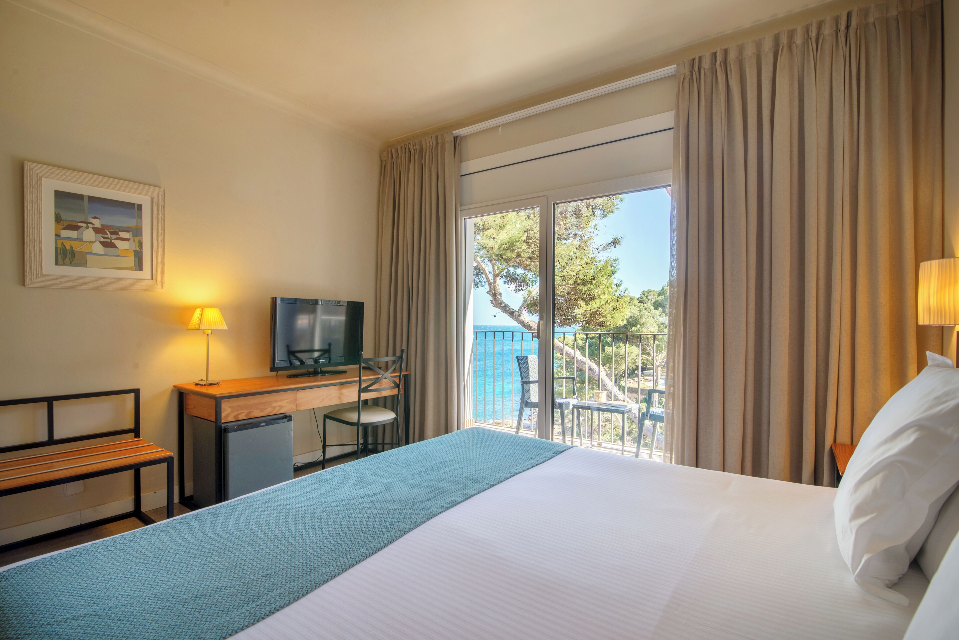 habitación doble vistas al mar balcón | 1 bedroom, premium bedding, minibar, in-room safe