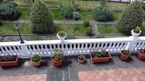 Standard Room | Terrace/patio