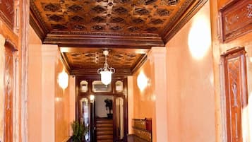 Entrada al alojamiento