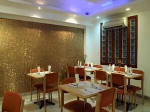 تناول الطعام