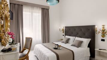 Classic-Doppel- oder -Zweibettzimmer