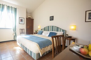 Doppelzimmer, Balkon, Meerblick
