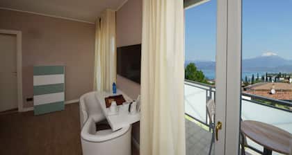 Hotel Clarin 14 by Dori