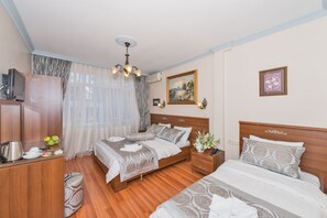 Economy Triple Room