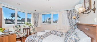 Turgut Hotel