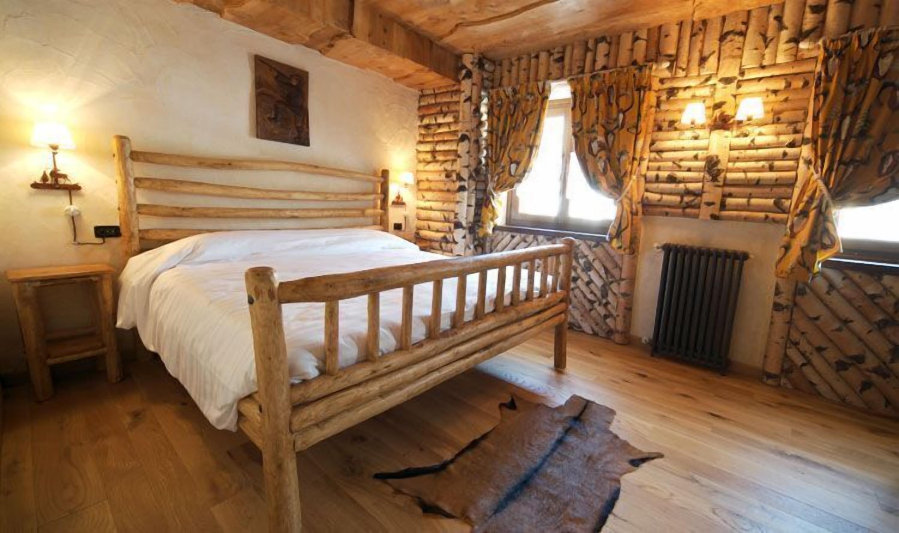 down duvets, minibar, in-room safe, individually decorated