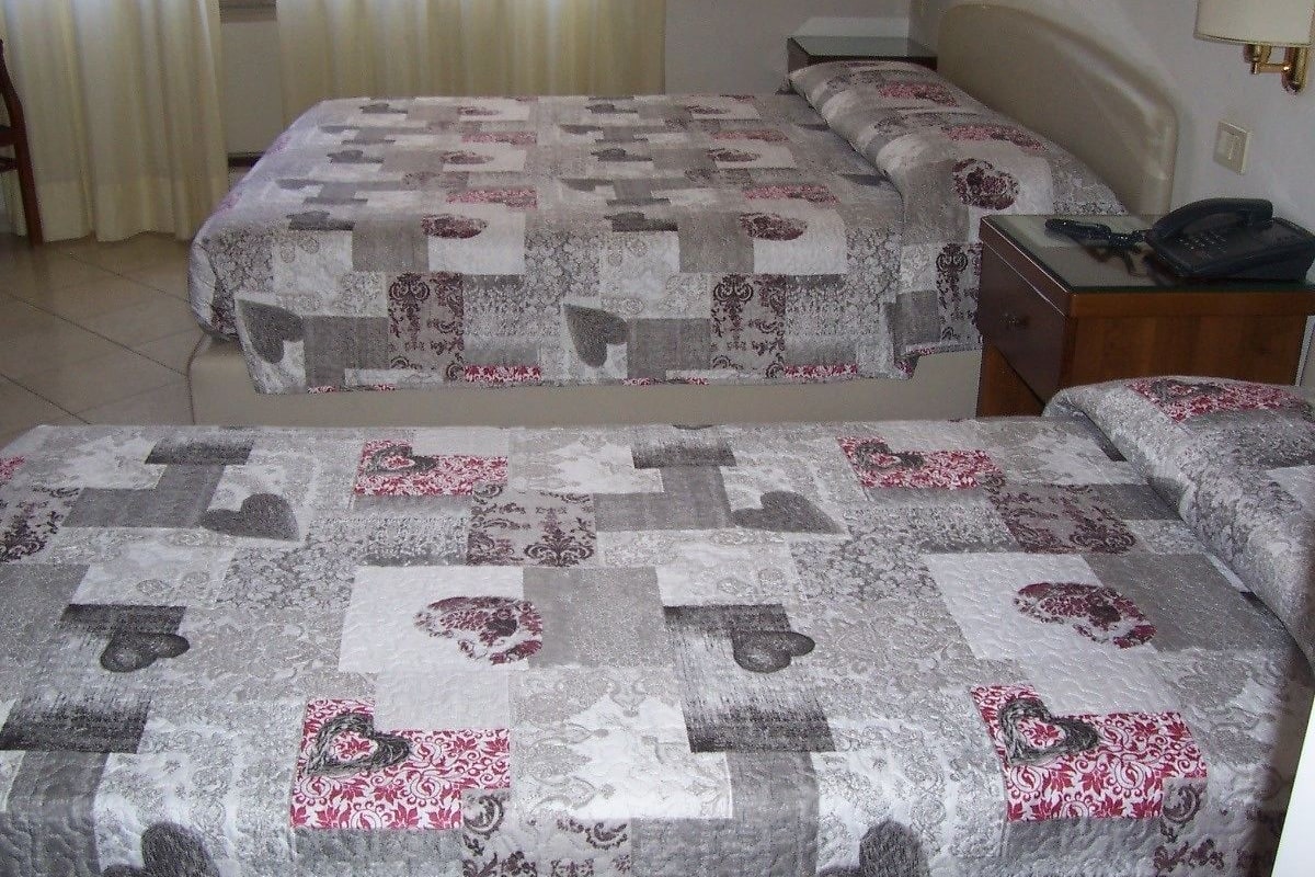 1 bedroom, in-room safe, desk, free WiFi