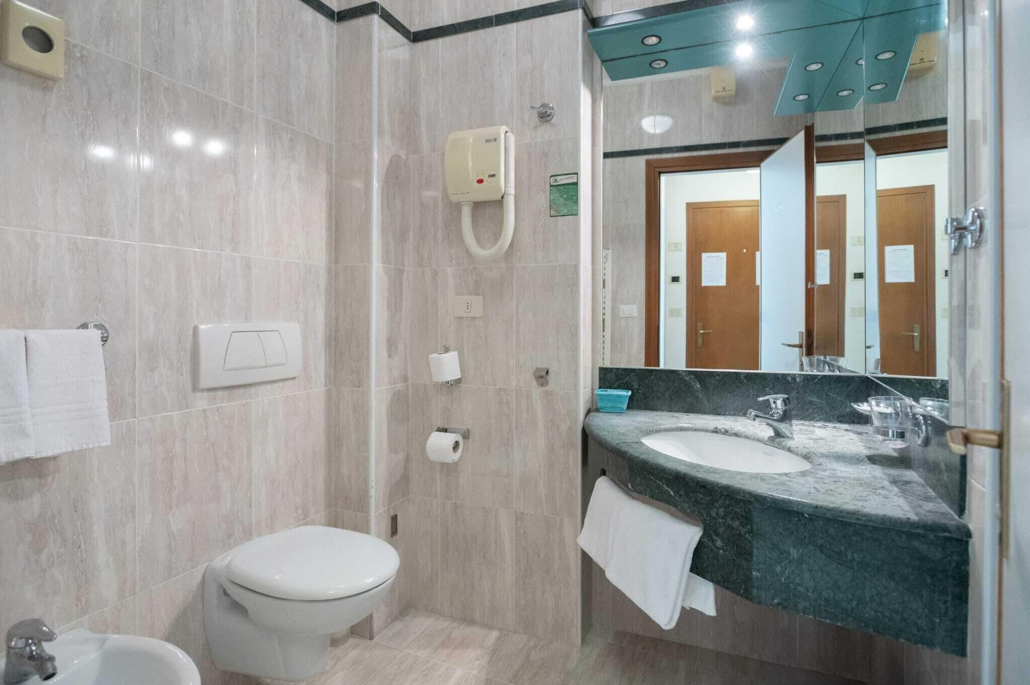 Photo - Hotel Venca'