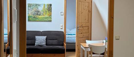 Apartment, 1 Bedroom, Kitchen | Cots/infant beds, rollaway beds, free WiFi, bed sheets