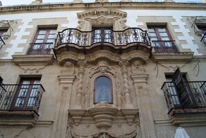 Fachada da propriedade