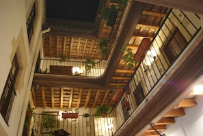 Terrace/patio - Casa Palacio de Los Leones (El Puerto de Santa Maria)