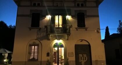 La Mimosa Bed and Breakfast