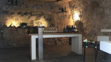 Bar (en la propiedad)