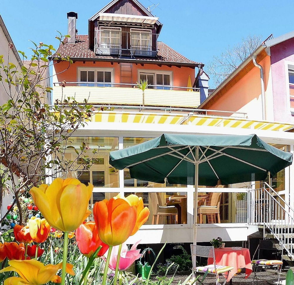 Hotel Garni Brugger by null