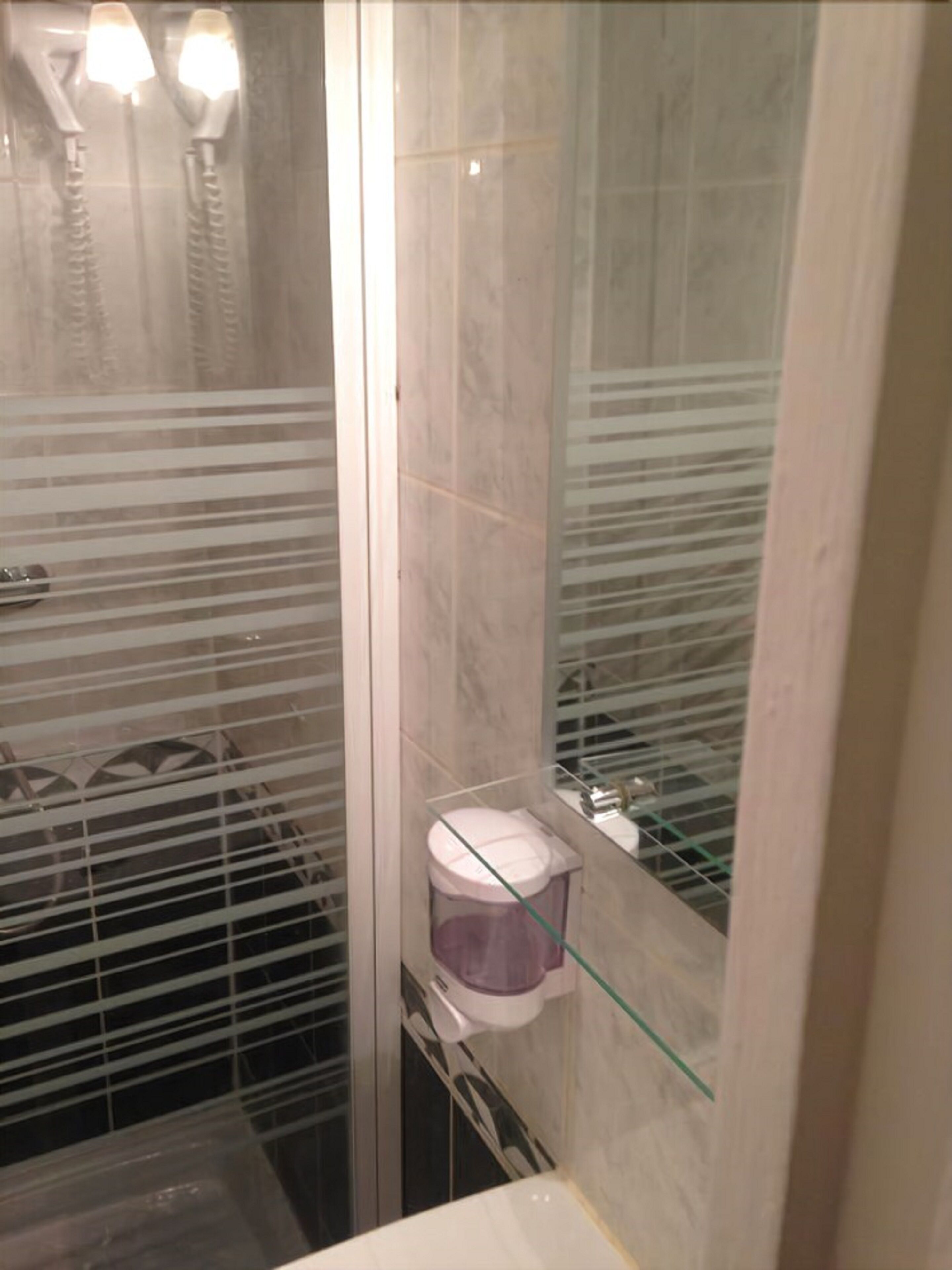 Photo - Hotel Montana Paris Lafayette