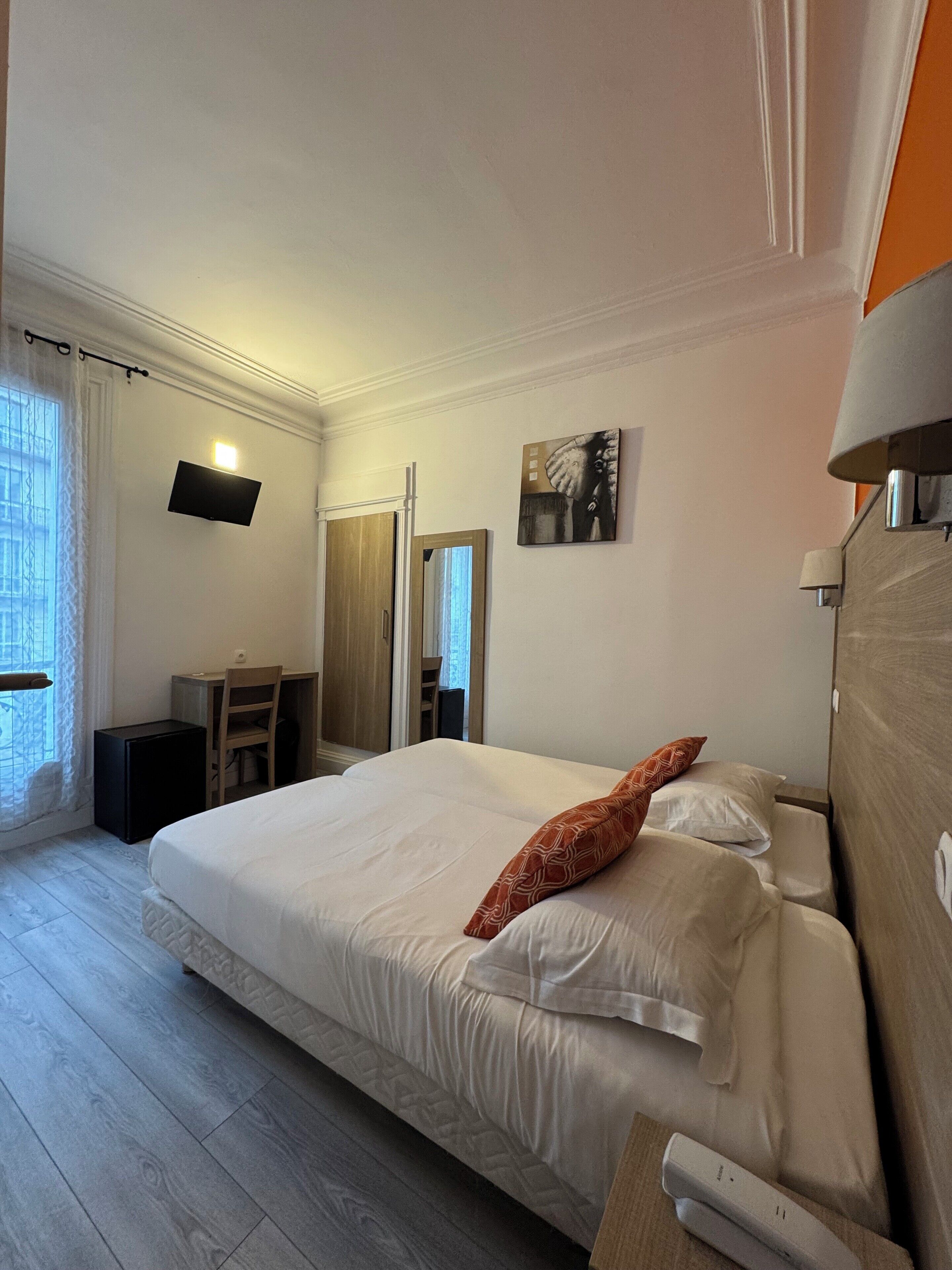 Photo - Hotel Montana Paris Lafayette