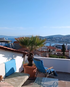 Living area - Anzac Golden Bed (Kusadasi)