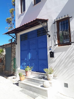 Fachada da propriedade
