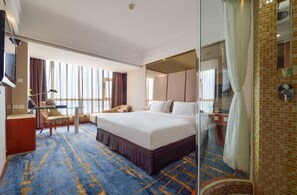 Allergikerbettwaren, Daunenbettdecken, Pillowtop-Betten, Minibar