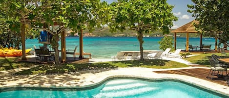 Room, 5 Bedrooms | Outdoor pool