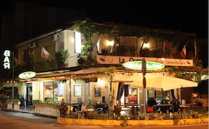 Extérieur