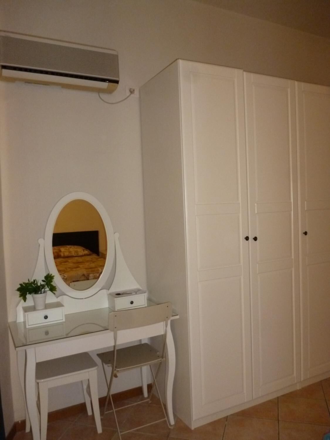 In-room safe, free WiFi