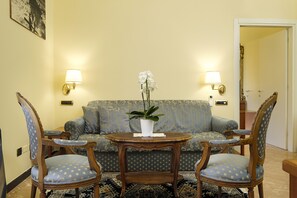 32-inch TV with digital channels - Hotel Due Mari (Sestri Levante)