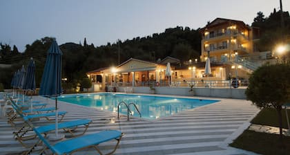 Brentanos Apartments ~ A ~ View of Paradise
