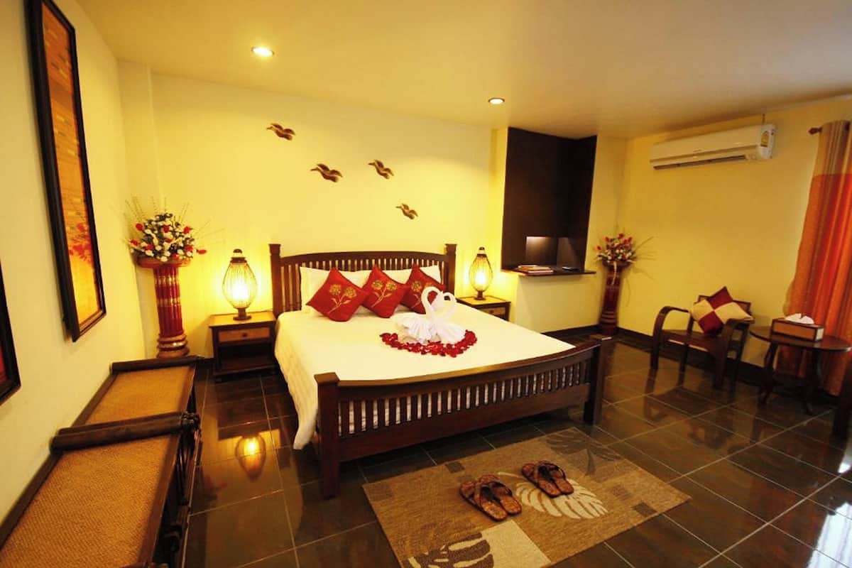 Suite, 1 King Bed