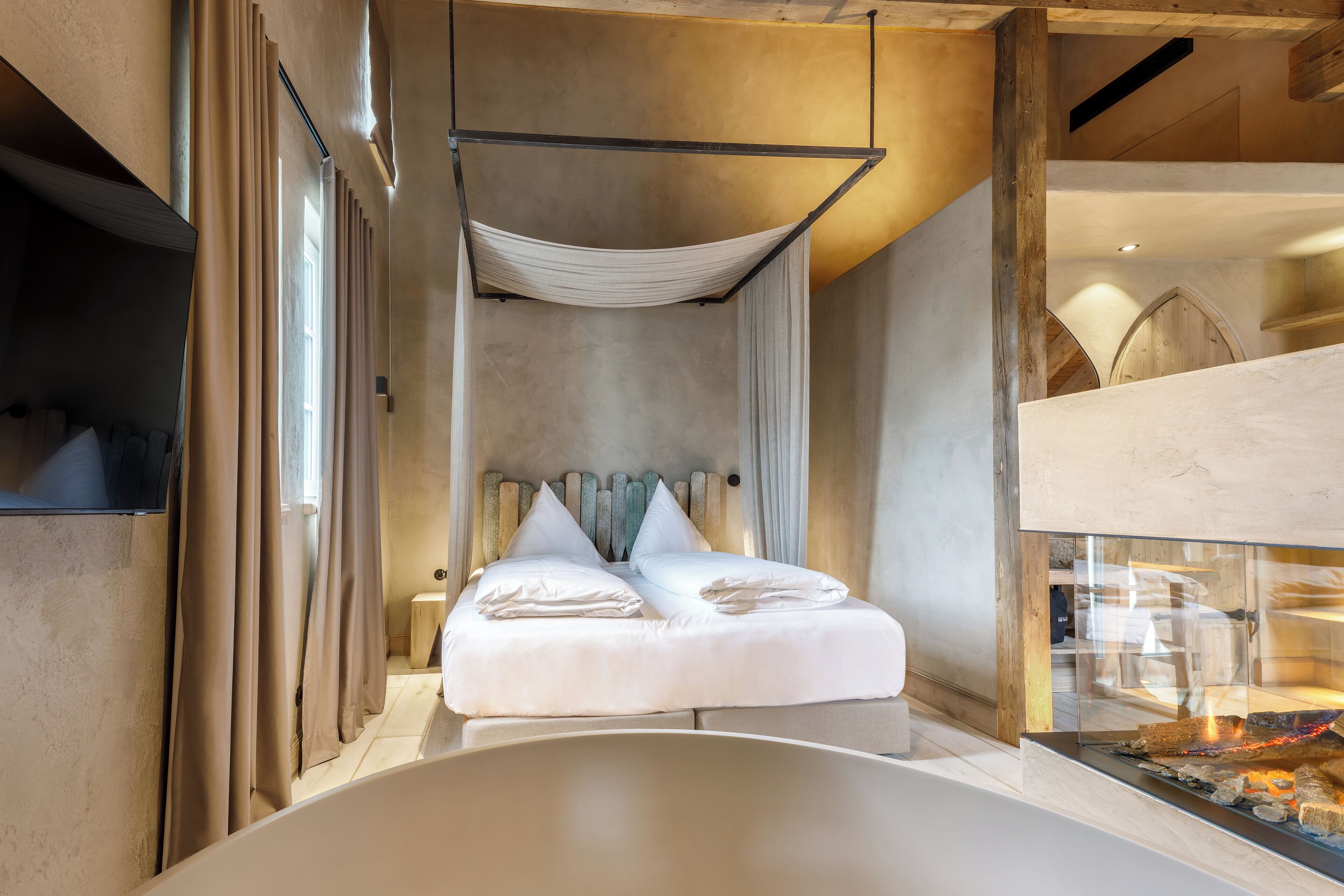 studio suite | hypo-allergenic bedding, in-room safe, individually furnished, desk