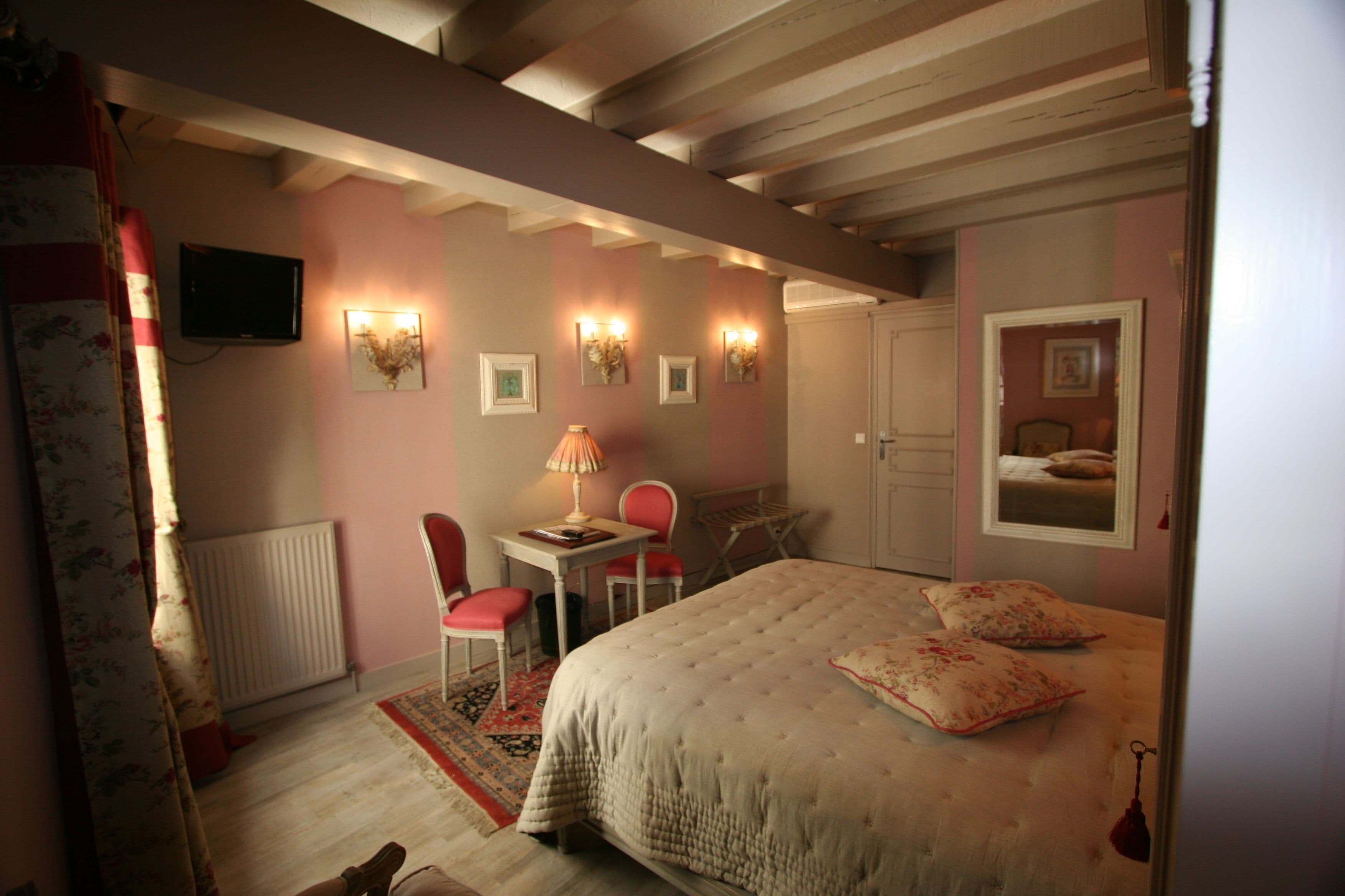 double room (elegance) | pillow-top beds, minibar, in-room safe, individually decorated