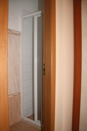Shower, hair dryer - Jolie (Riccione)