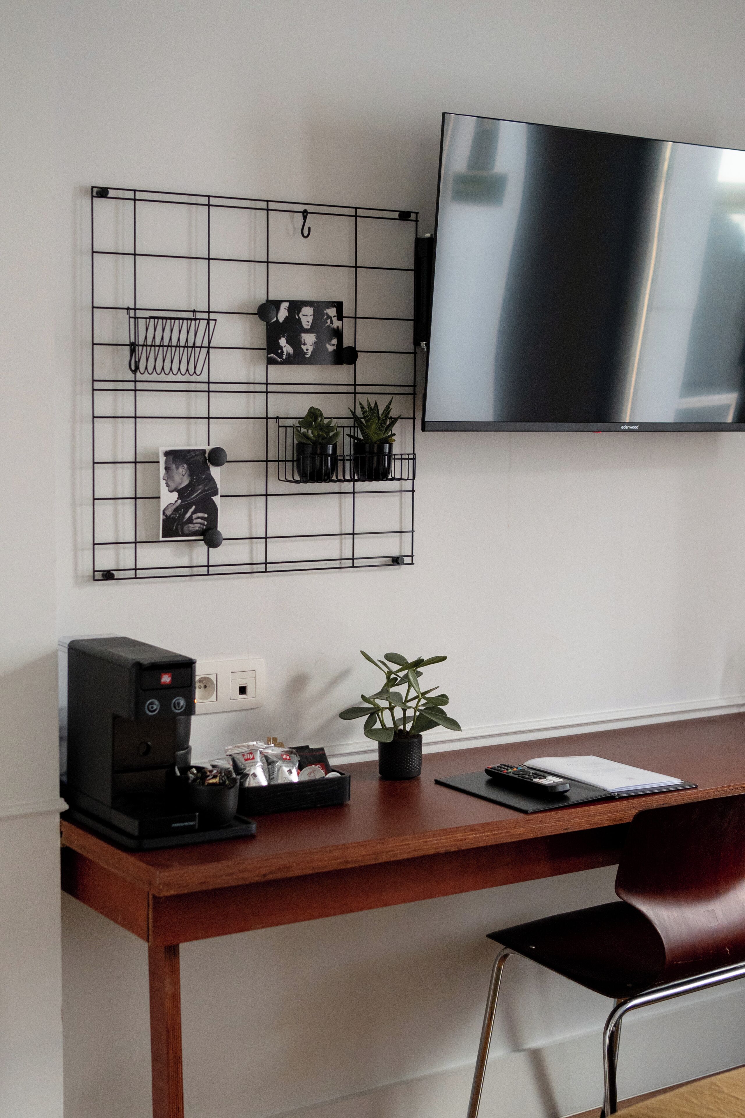 Literie de qualité supérieure, coffres-forts dans les chambres, bureau