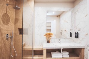 Eco-friendly toiletries, hair dryer, bidet, towels - Hotel City Palazzo dei Cardinali (Rome)