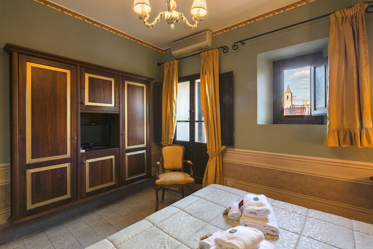 Panoramic Double Room, Balcony, City View | Minibar, desk, blackout drapes, WiFi (free)
