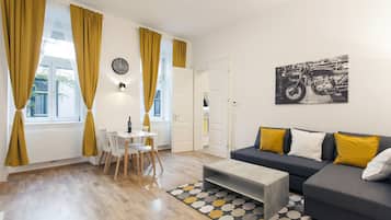 Design Apartment, 1 Bedroom, Non Smoking, Kitchen | Living area