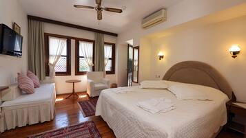 Pillowtop beds, in-room safe, soundproofing, iron/ironing board