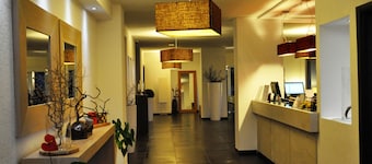 Hotel Sandalia
