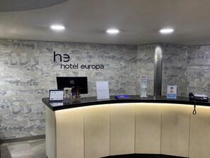Reception - Hotel Europa (Padova)