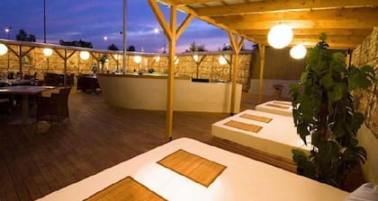 Design Hotel Noem Arch