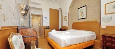 Panoramic Double Room | Front of property