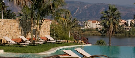 Outdoor pool, sun loungers